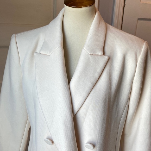 NWT Zara Ecru Double Breasted Long Blazer Coat Jacket, Size XL - Picture 11 of 17